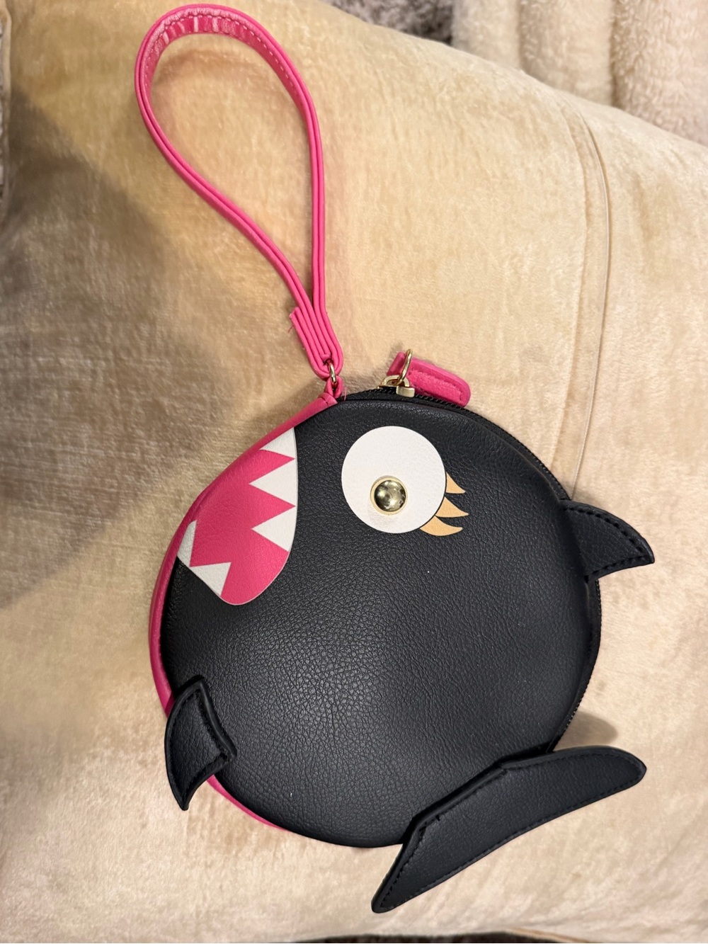 Betsy Johnson Penguin Wristlet Bag - Pink & Black